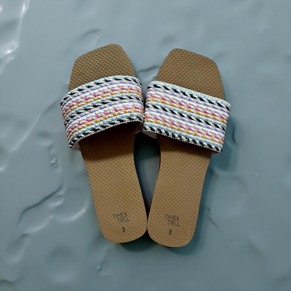 NWOT Time and Tru Women's Woven Multicolor Slide Sandals